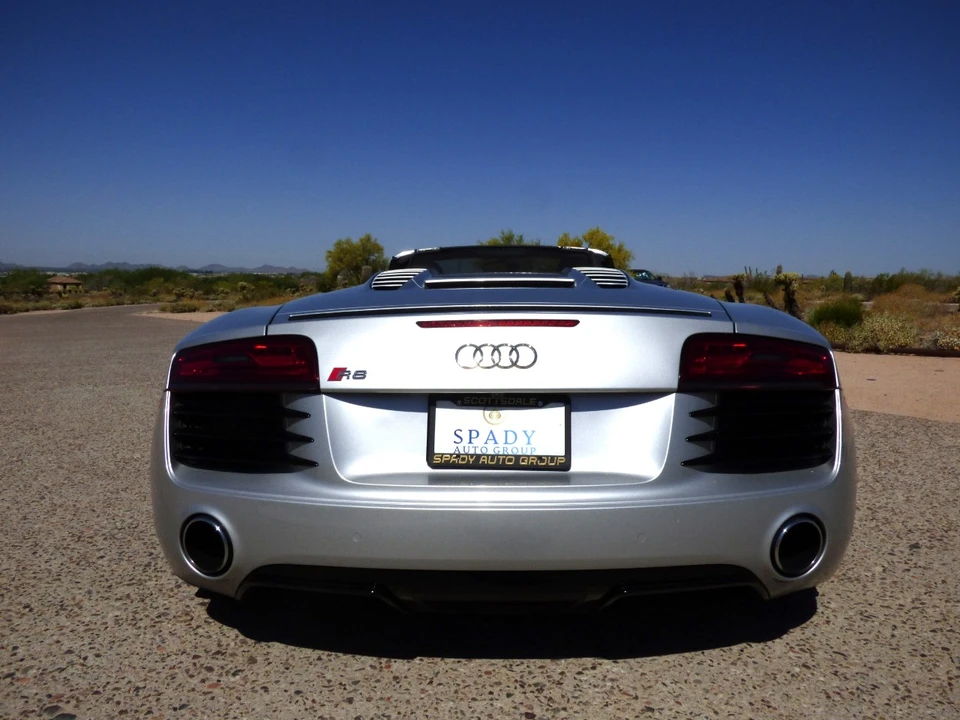 2014 Audi 42 R8 - Image 8 of 21