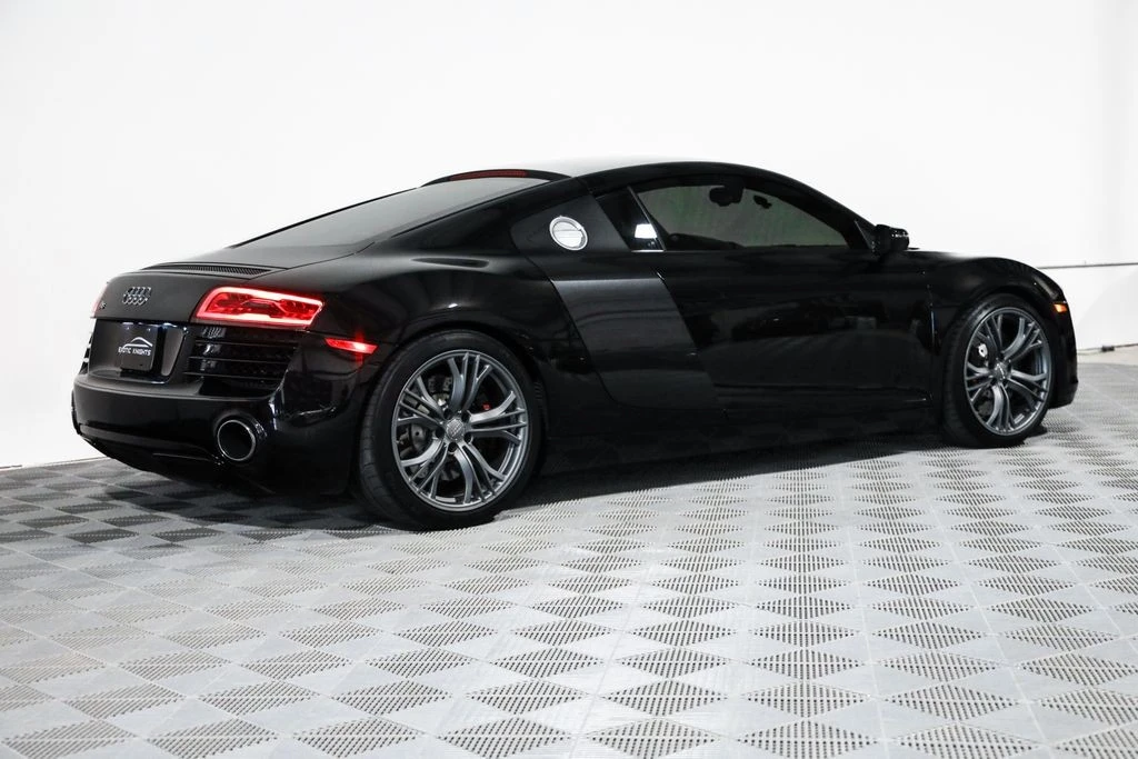 2014 Audi 42 R8 - Image 6 of 21