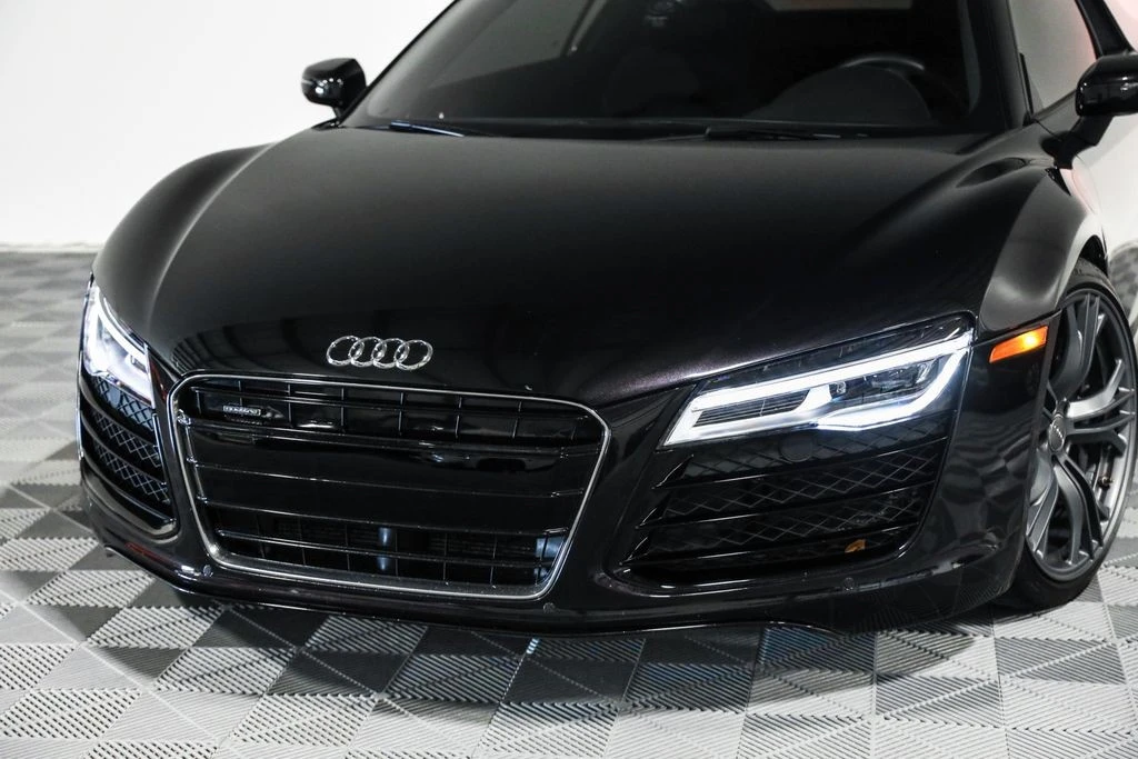 2014 Audi 42 R8 - Image 10 of 21