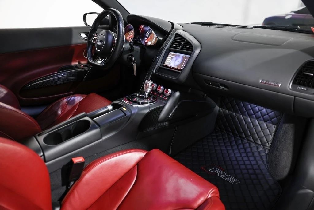 2014 Audi 42 R8 - Image 20 of 21