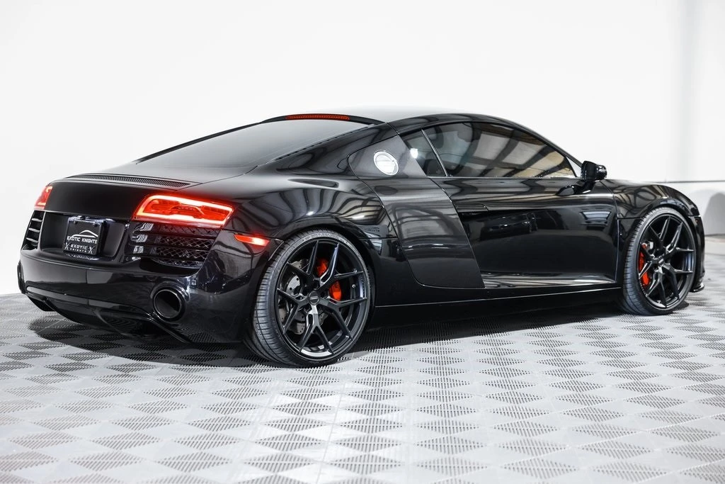 2014 Audi 42 R8 - Image 6 of 21