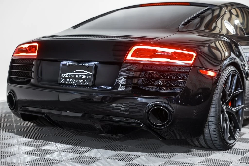 2014 Audi 42 R8 - Image 8 of 21