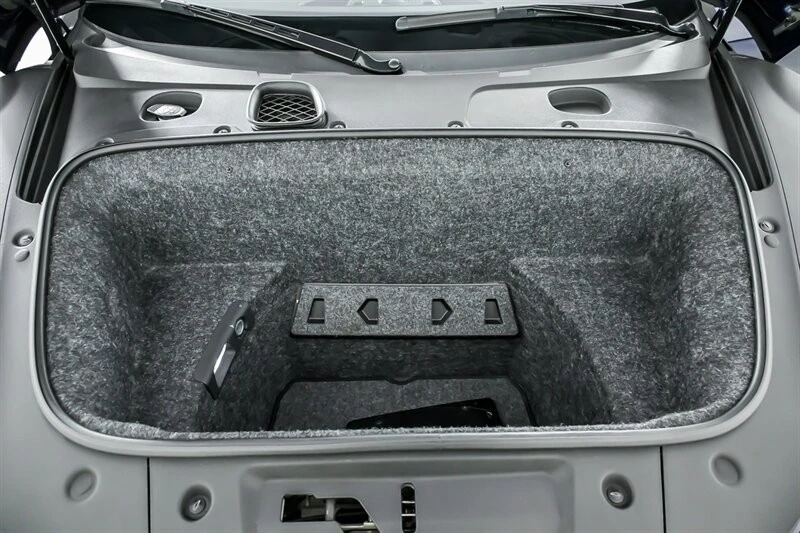 2014 Audi 42 R8 - Image 16 of 21