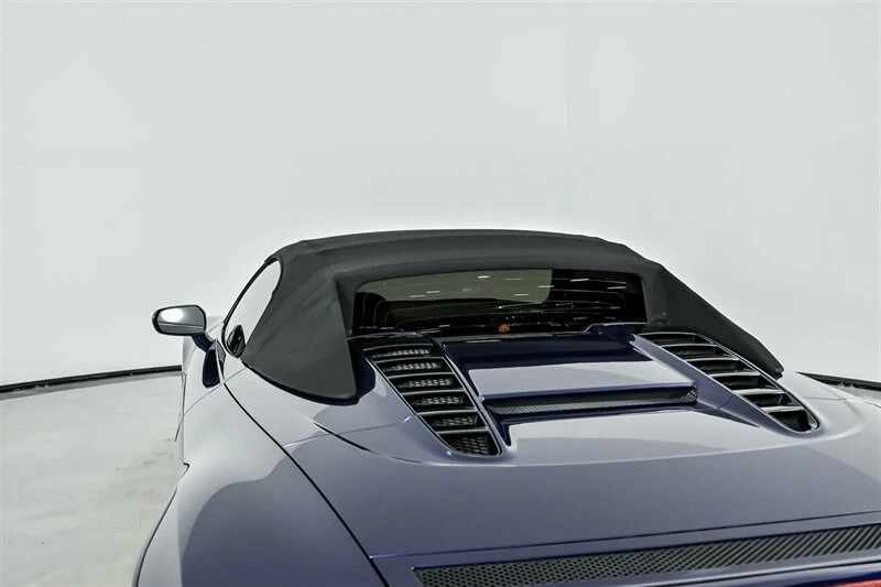 2014 Audi 42 R8 - Image 19 of 21