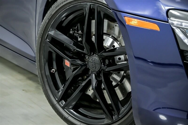 2014 Audi 42 R8 - Image 4 of 21