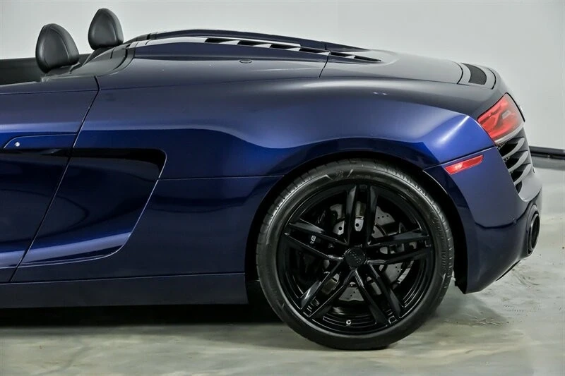 2014 Audi 42 R8 - Image 9 of 21