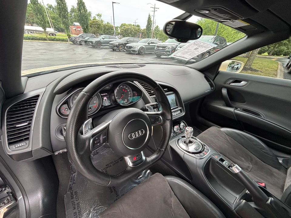 2014 Audi 42 R8 - Image 29 of 31