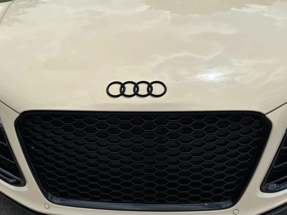 2014 Audi 42 R8 - Image 22 of 31
