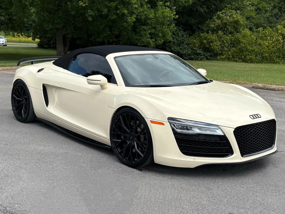 2014 Audi 42 R8 - Image 13 of 31