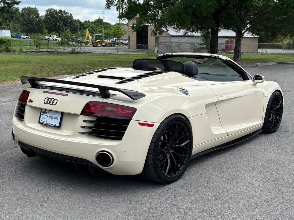 2014 Audi 42 R8 - Image 3 of 31