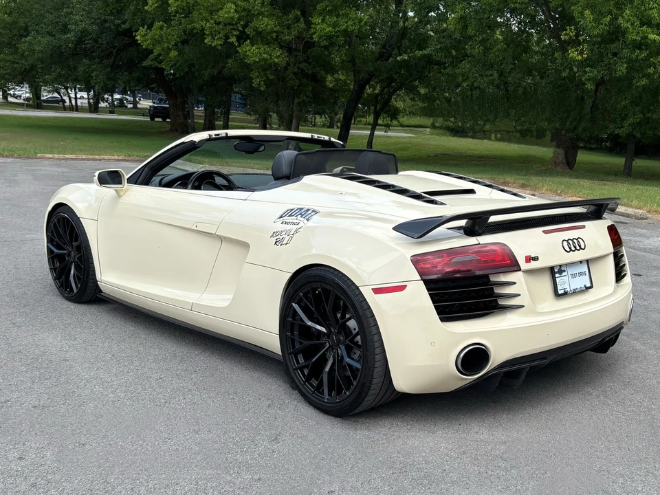 2014 Audi 42 R8 - Image 4 of 31