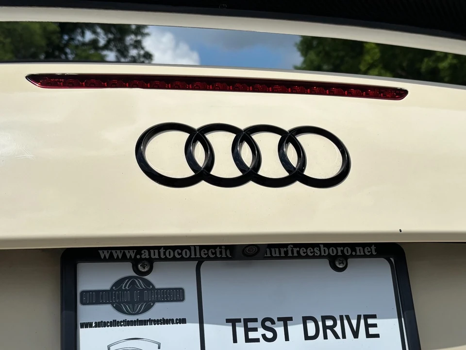 2014 Audi 42 R8 - Image 17 of 31