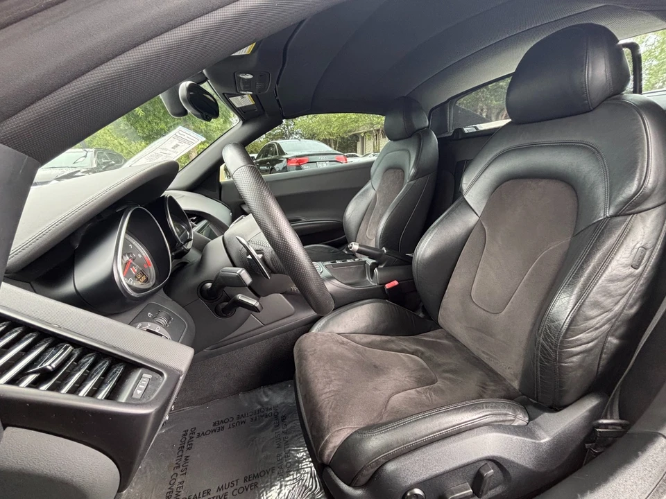 2014 Audi 42 R8 - Image 30 of 31