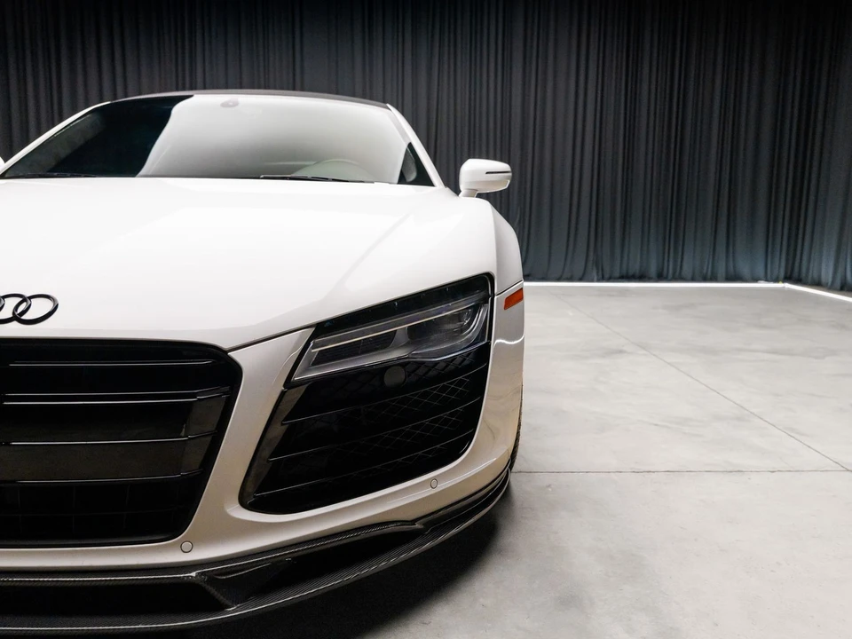 2014 Audi 42 R8 - Image 19 of 31