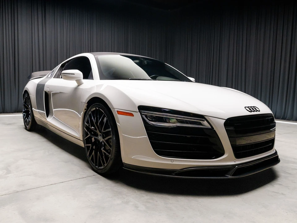 2014 Audi 42 R8 - Image 16 of 31