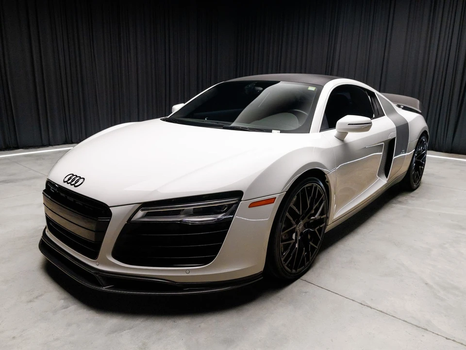 2014 Audi 42 R8 - Image 12 of 31