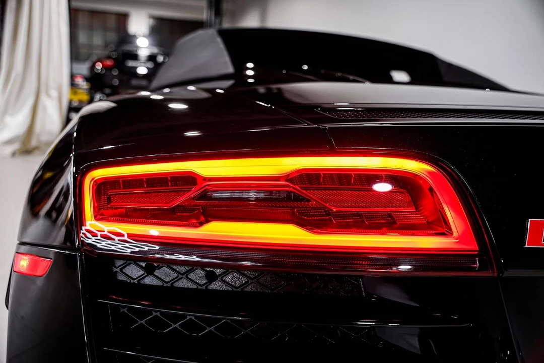 2014 Audi 42 R8 - Image 31 of 31