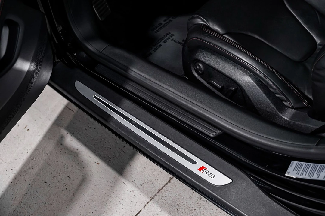 2014 Audi 42 R8 - Image 21 of 31