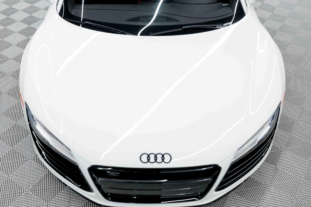 2014 Audi 42 R8 - Image 19 of 31