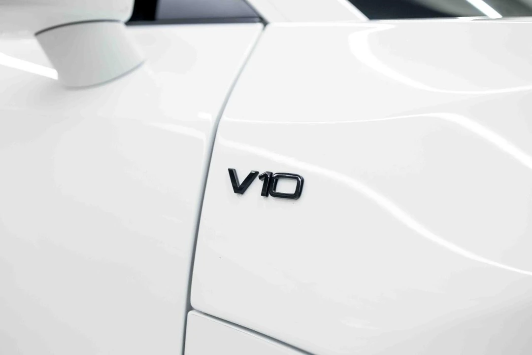 2014 Audi 42 R8 - Image 23 of 31