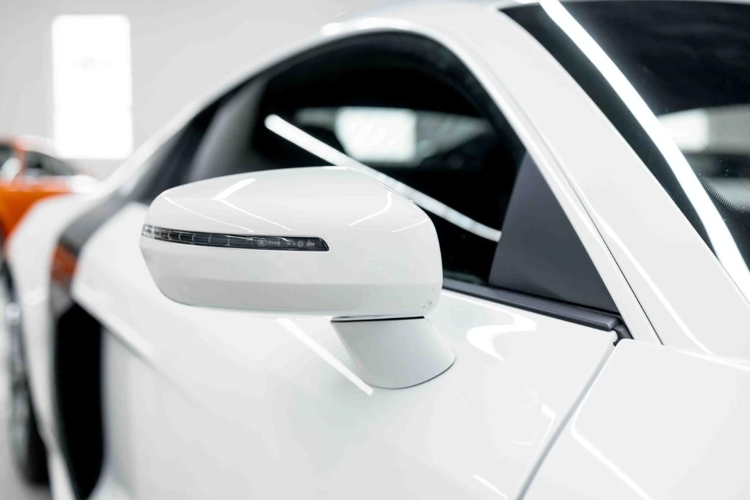 2014 Audi 42 R8 - Image 27 of 31