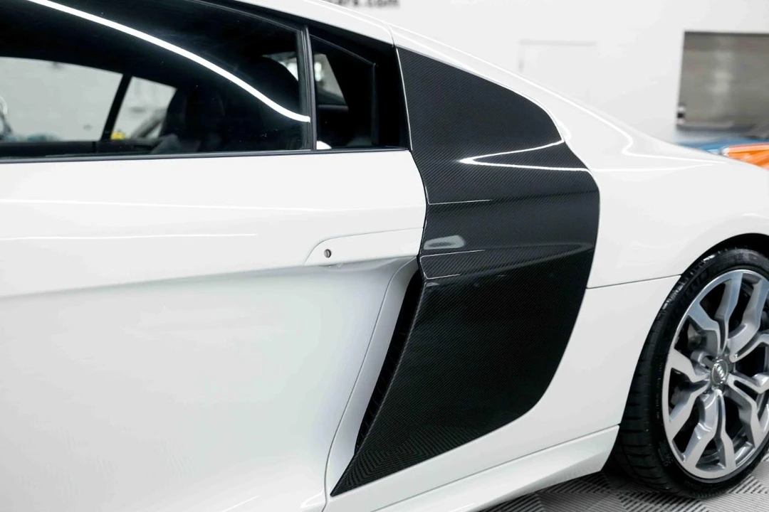 2014 Audi 42 R8 - Image 24 of 31