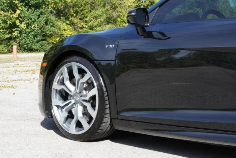 2014 Audi 42 R8 - Image 18 of 21