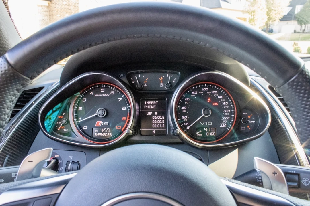 2014 Audi 42 R8 - Image 12 of 31