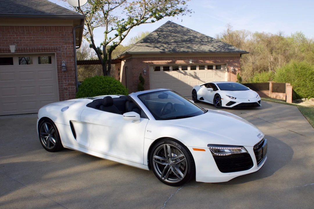 2014 Audi 42 R8 - Image 29 of 31