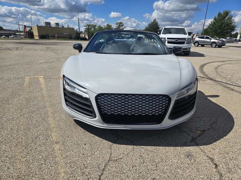 2014 Audi 42 R8 - Image 4 of 21