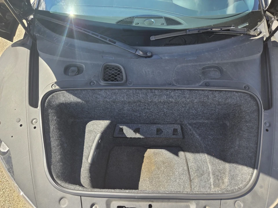 2014 Audi 42 R8 - Image 11 of 21