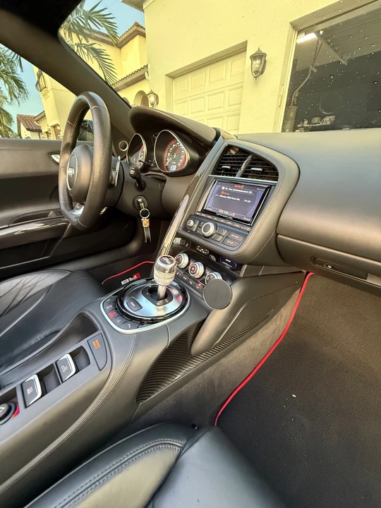 2014 Audi 42 R8 - Image 18 of 20
