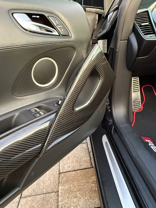 2014 Audi 42 R8 - Image 13 of 20