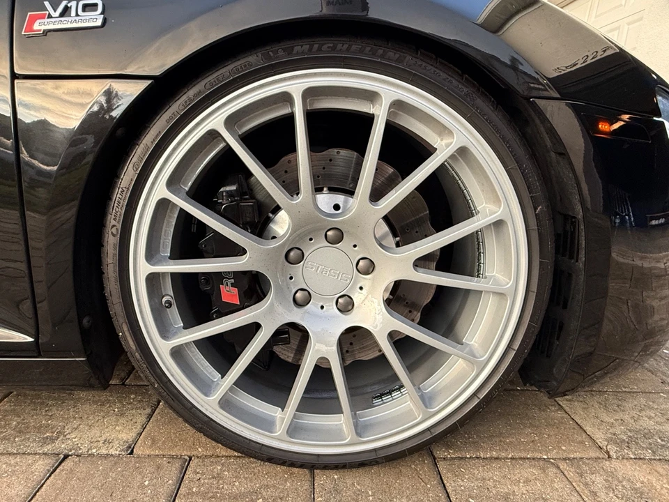 2014 Audi 42 R8 - Image 10 of 20