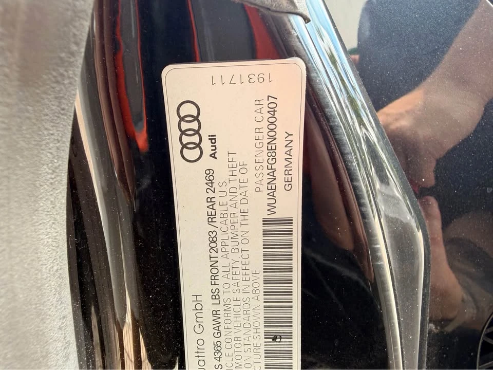 2014 Audi 42 R8 - Image 10 of 18