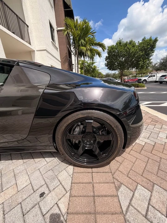 2014 Audi 42 R8 - Image 3 of 18