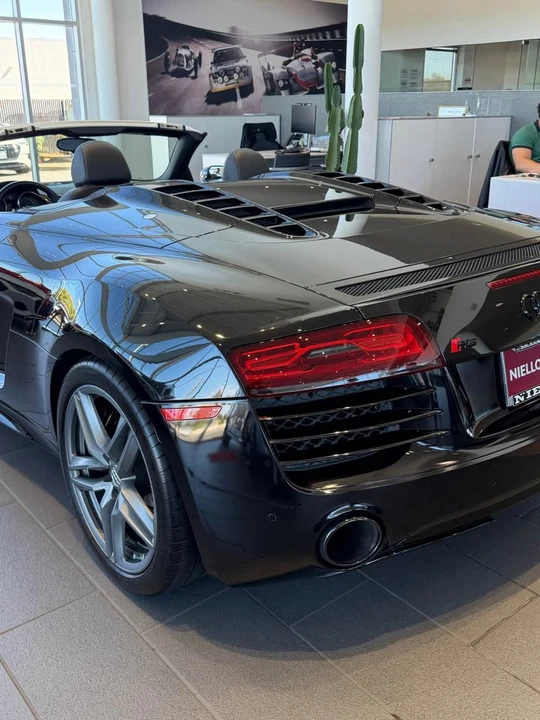 2014 Audi 42 R8 - Image 2 of 9