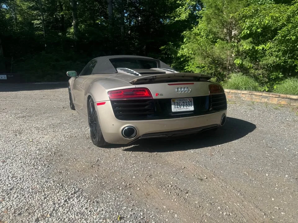 2014 Audi 42 R8 - Image 5 of 16