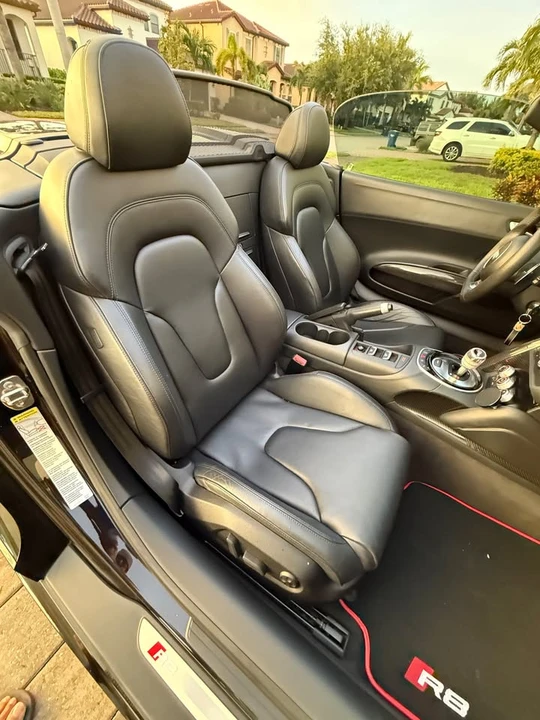 2014 Audi 42 R8 - Image 17 of 20