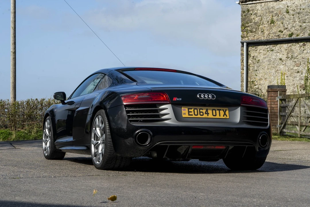 2014 Audi 42 R8 - Image 14 of 30