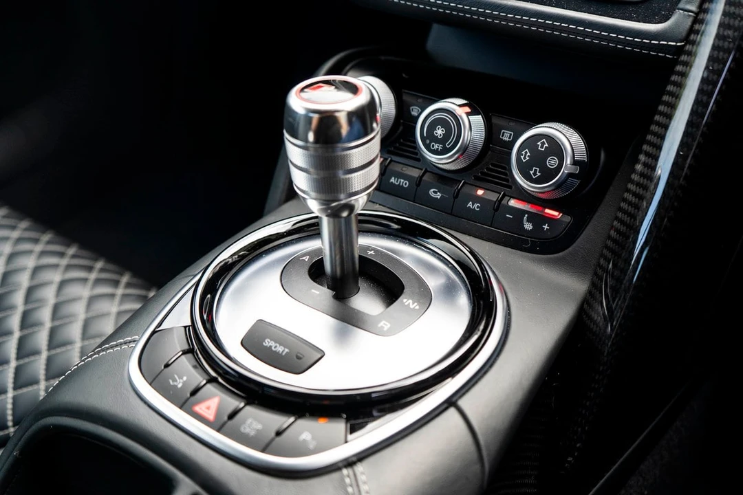 2014 Audi 42 R8 - Image 23 of 30