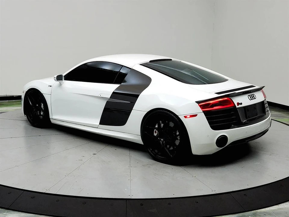 2014 Audi 42 R8 - Image 7 of 21