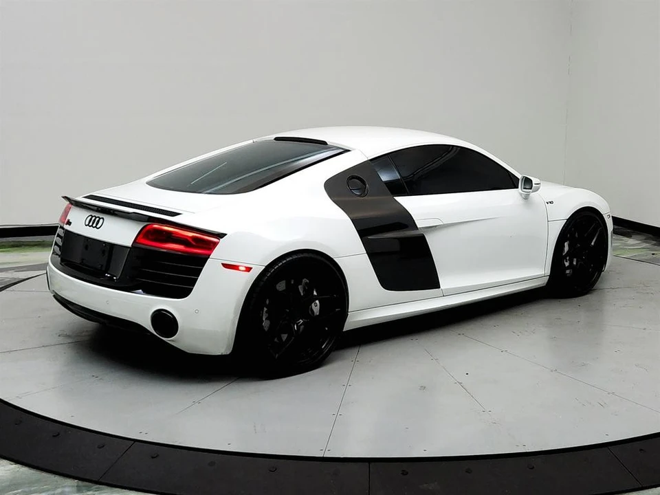 2014 Audi 42 R8 - Image 5 of 21