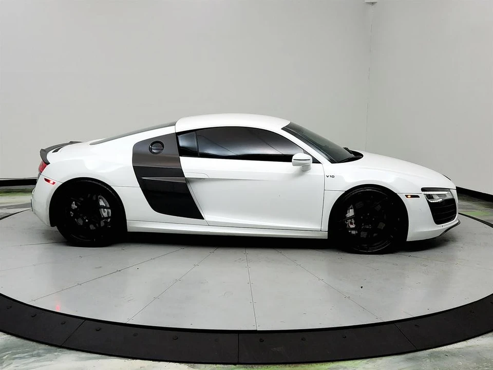 2014 Audi 42 R8 - Image 4 of 21