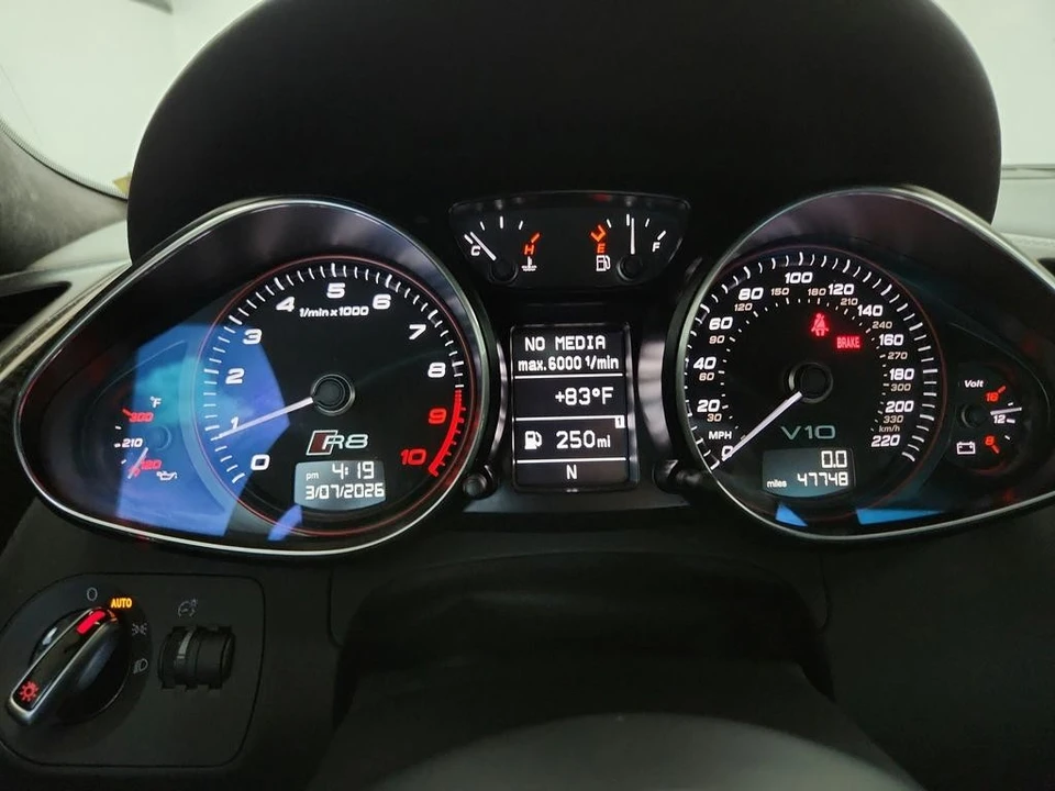2014 Audi 42 R8 - Image 15 of 21