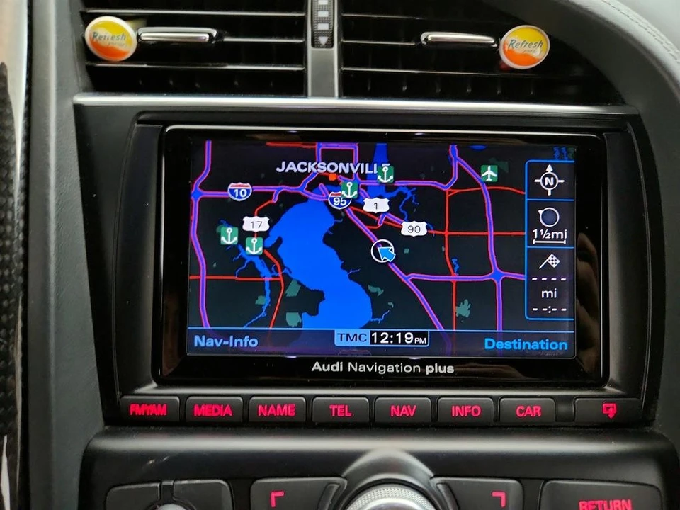 2014 Audi 42 R8 - Image 18 of 21