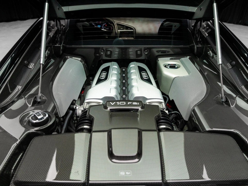 2014 Audi 42 R8 - Image 4 of 21