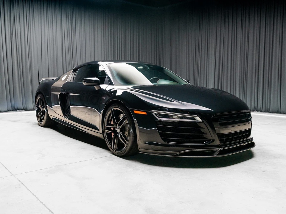 2014 Audi 42 R8 - Image 2 of 12