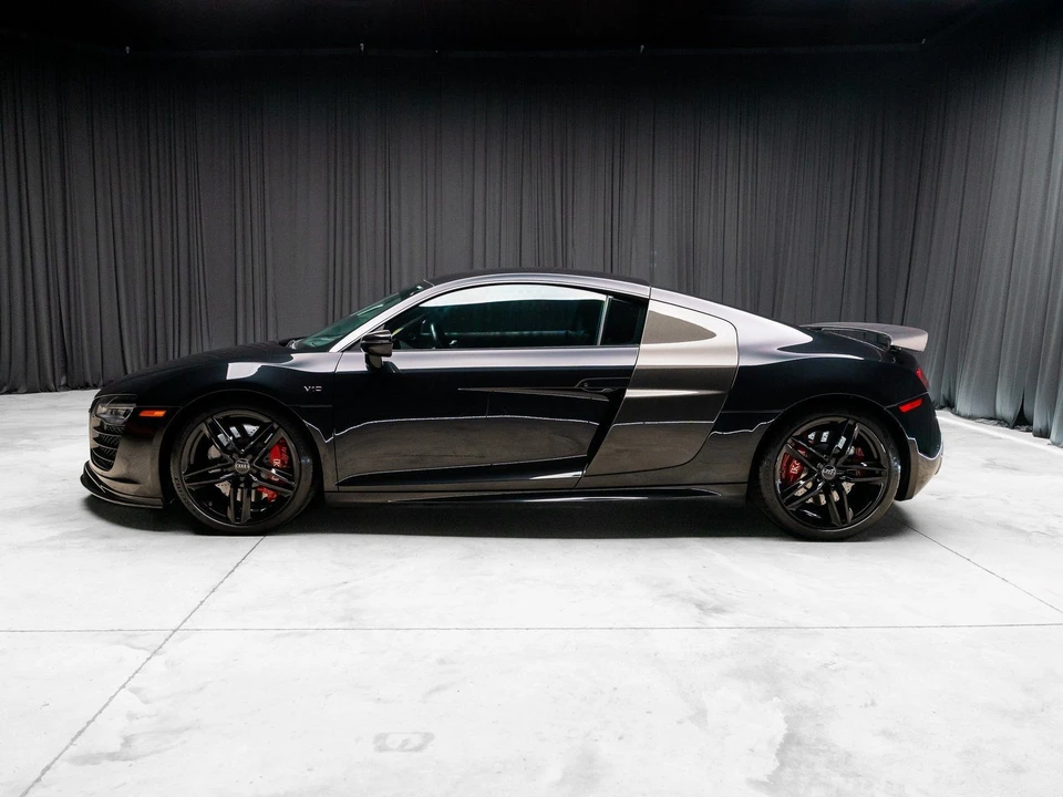 2014 Audi 42 R8 - Image 11 of 21
