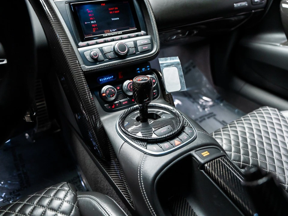 2014 Audi 42 R8 - Image 3 of 12